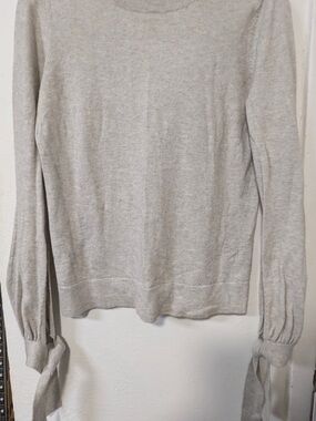 BCBGMaxAzria Light Gray Crewneck Sweater with Tie Sleeves